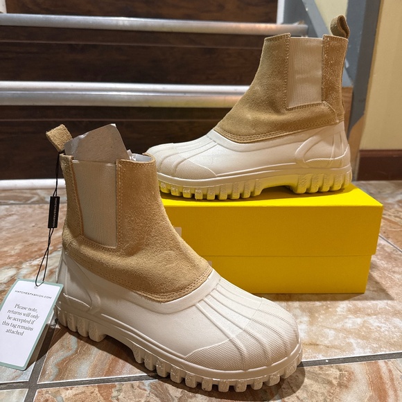 Diemme Balbi Chelsea Duck Boots Suede Size 39 /9 Beige Tan Winter Rain Snow - Picture 1 of 3